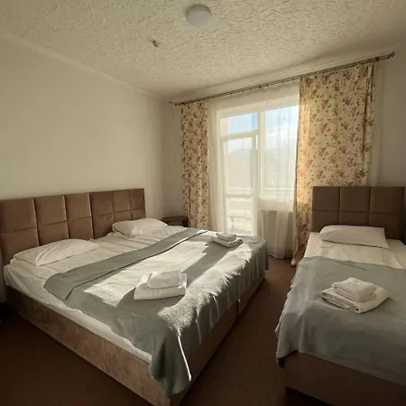 Continent Hotel